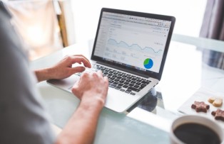 Strategi Pemasaran Online untuk Reseller Alat Pertukangan: Meningkatkan Penjualan dan Jangkauan