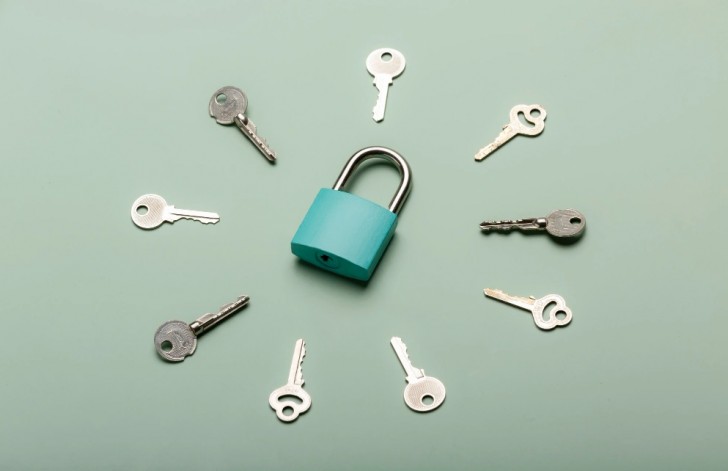 Sulit Membedakan Gembok di Area Bersama? Kesalahan Ini Sering Terjadi Tanpa Disadari